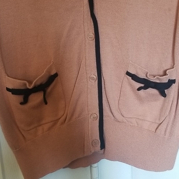 Cardigan - Picture 2 of 2